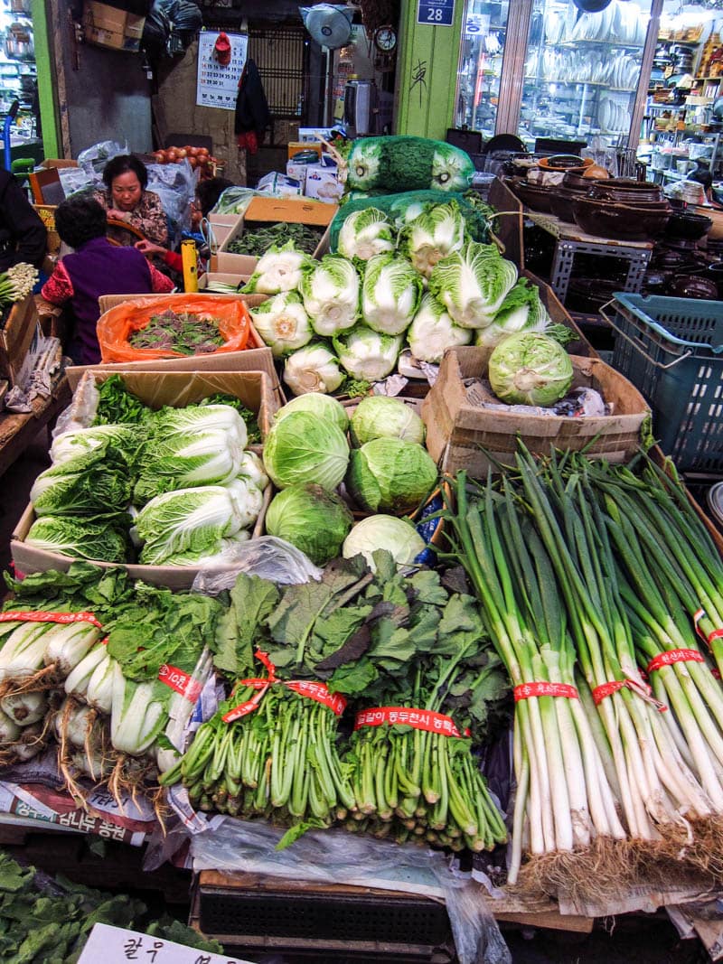 farm-fresh-vegetables-at-seoul-jungang-market-in-seoul-the-seoul-guide