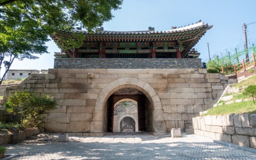 Changuimun Gate (Jahamun Gate)