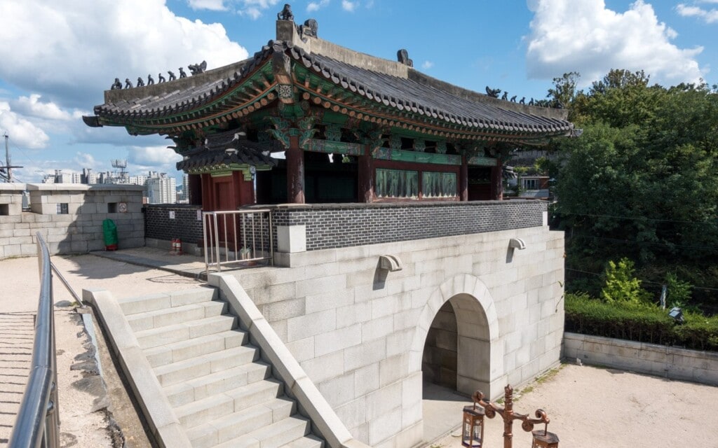 Hyehwamun Gate (Honghwamun Gate)