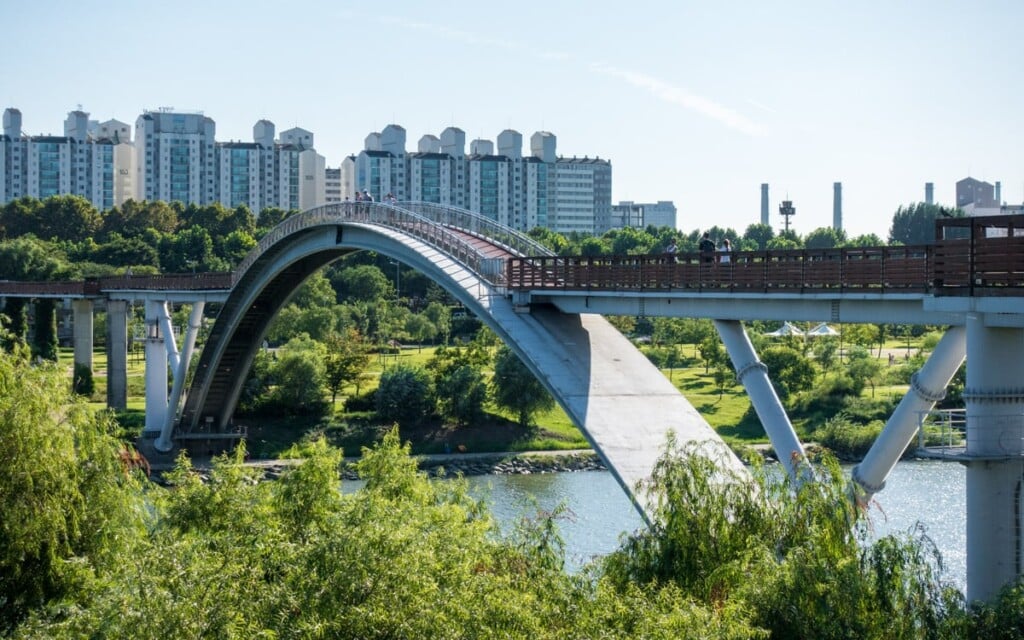 Seonyudo Bridge