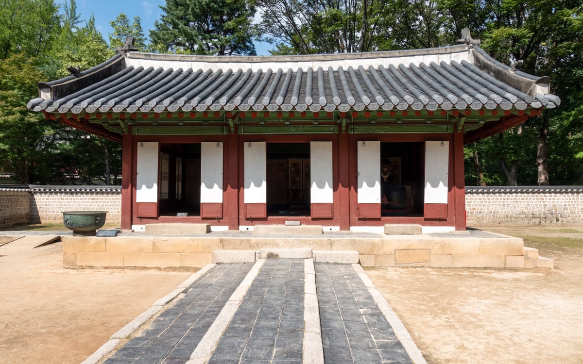 Eojaesil in the Jaegung Area, Jongmyo Shrine, Seoul, Korea